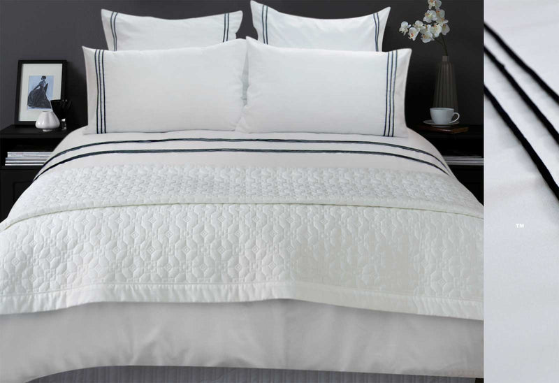 Queen Size Laura Trim White with Black stripes Quilt Cover Set (3PCS)